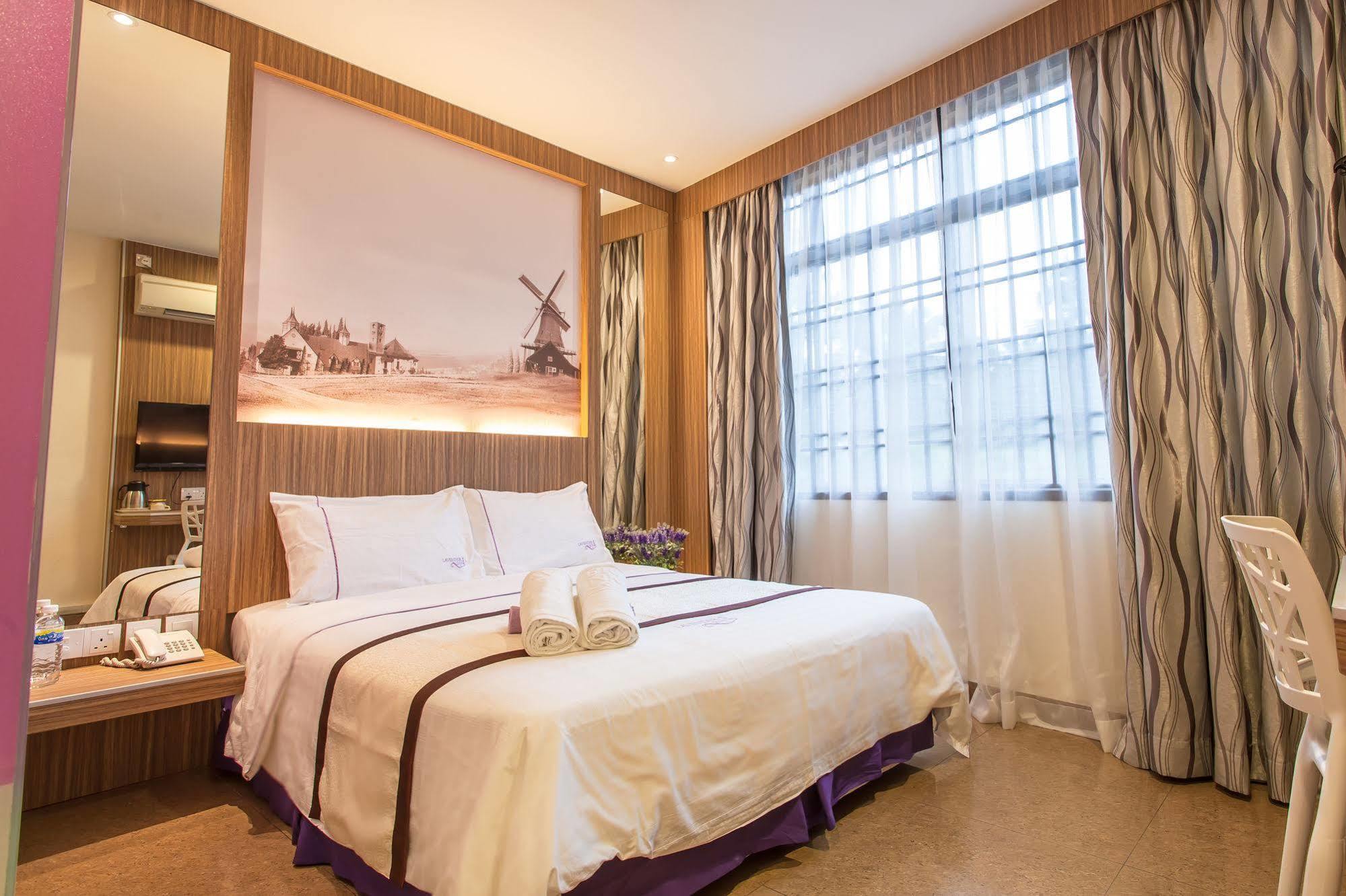 Lavender Inn Nusa Bestari Джохор-Бару Екстер'єр фото